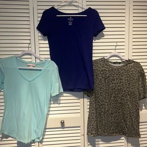 🫶🏼Bundle of 3 - lightweight T-shirt, size women’s medium